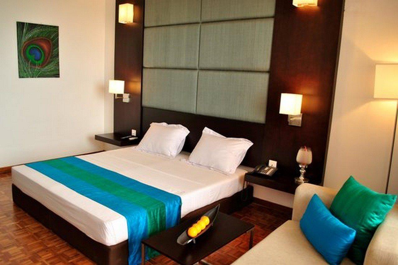 Peacock Beach Hotel هامبانتوتا المظهر الخارجي الصورة