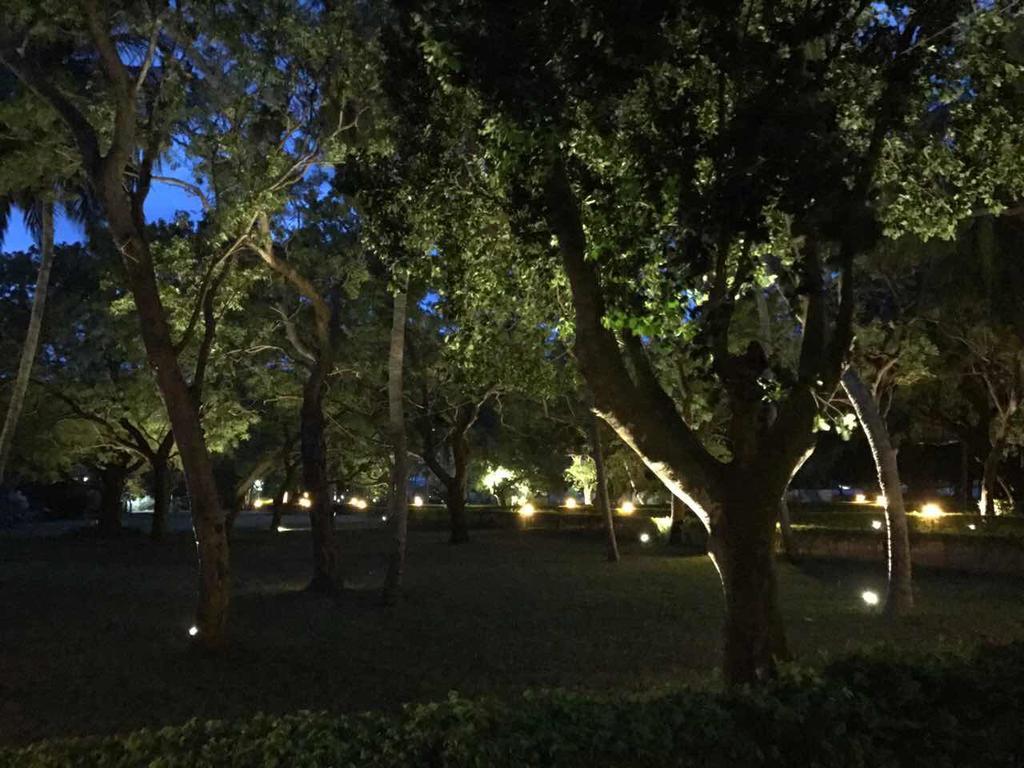 Peacock Beach Hotel هامبانتوتا المظهر الخارجي الصورة